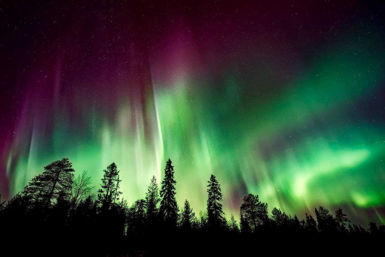 Where to see Northern Lights in Canada?